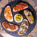 Plato mixto bruschetta