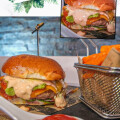 Hamburguesa black angus + patatas fritas